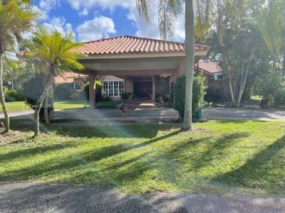 16050 SW 168th St, Miami, Florida 33187, USA