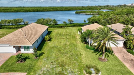 1940 Lynx Drive, Riverpointe, Hutchinson Island, Florida 34949