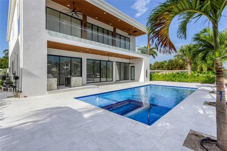 2 Sunset Lane, Lauderdale By The Sea, Floryda 33062, USA