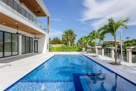 2 Sunset Lane, Lauderdale By The Sea, Floryda 33062, USA