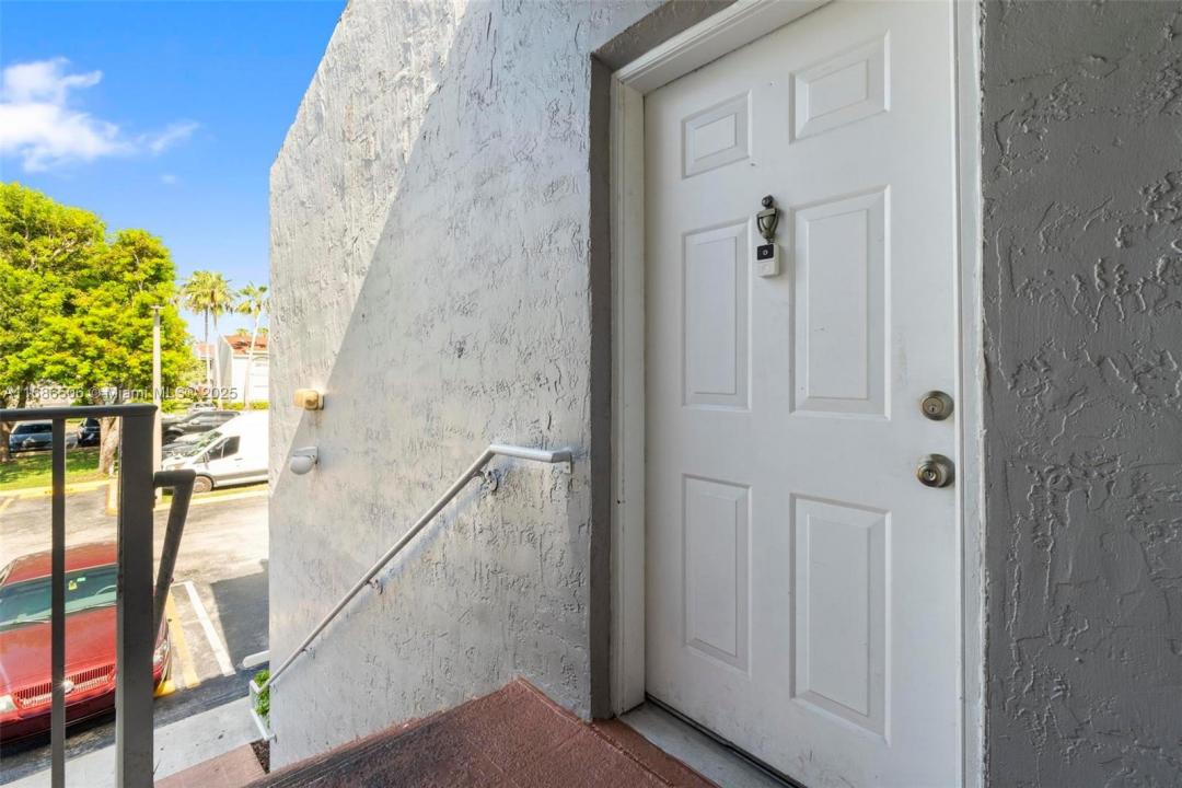4736 NW 114th Ave 205, Doral, Flórida 33178, Estados Unidos