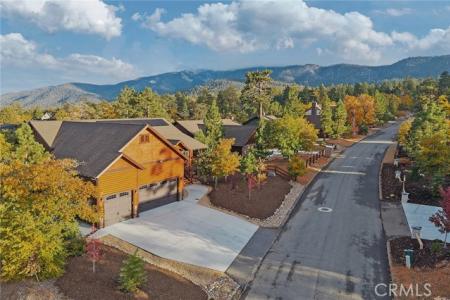 Tuolumne Road, Big Bear City, カリフォルニア 92314, アメリカ合衆国