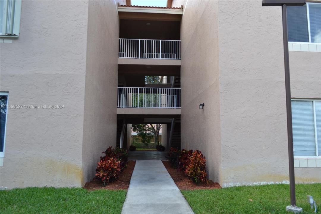 10520 SW 158th Ct 205, Miami, Floride 33196, États-Unis
