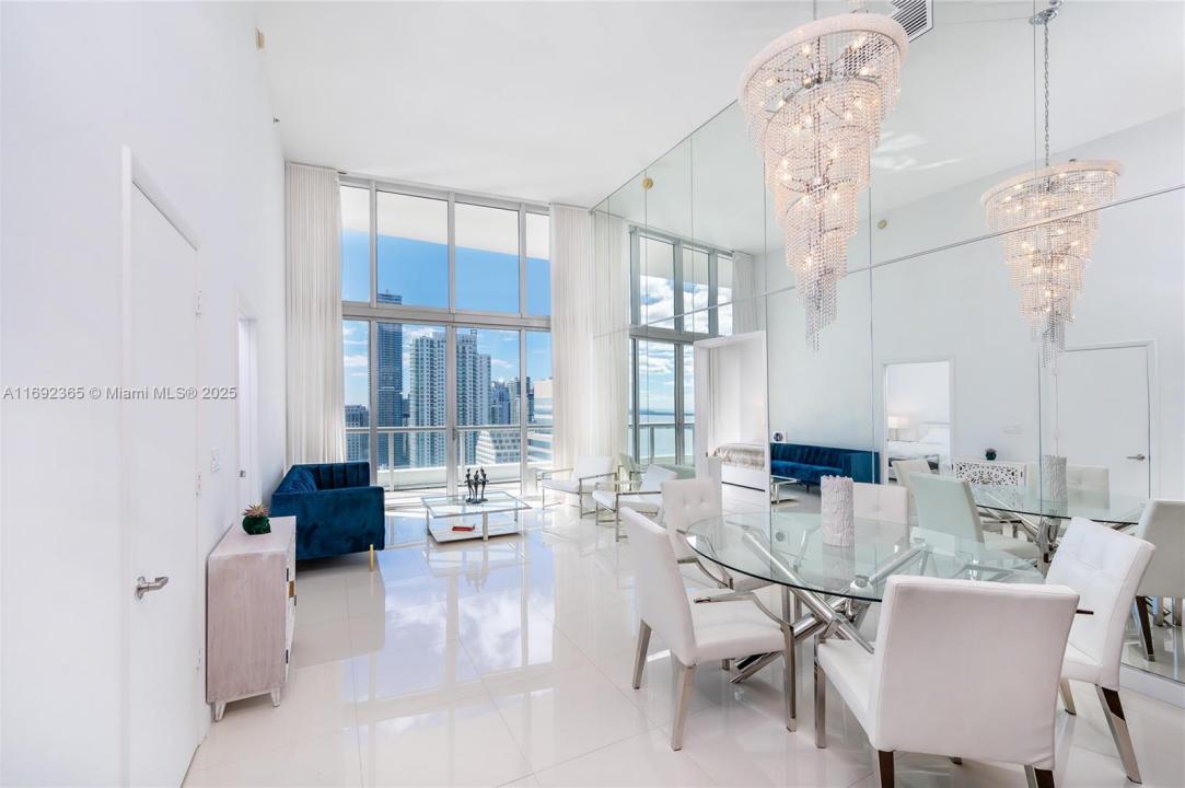 495 Brickell Ave 4103, Miami, Florida 33131, Stati Uniti