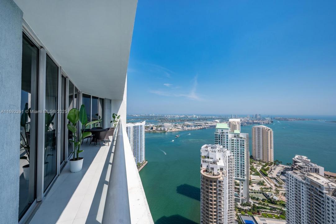 465 E Brickell Ave 5305, Miami, Florida 33131, Stati Uniti