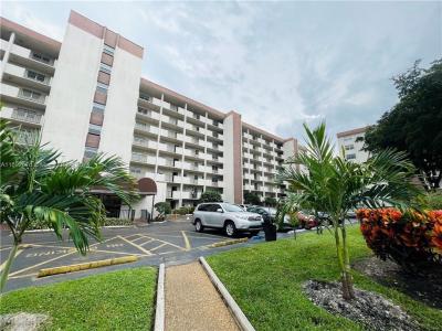 5860 NW 44th St 112, Lauderhill, Florida 33319, USA