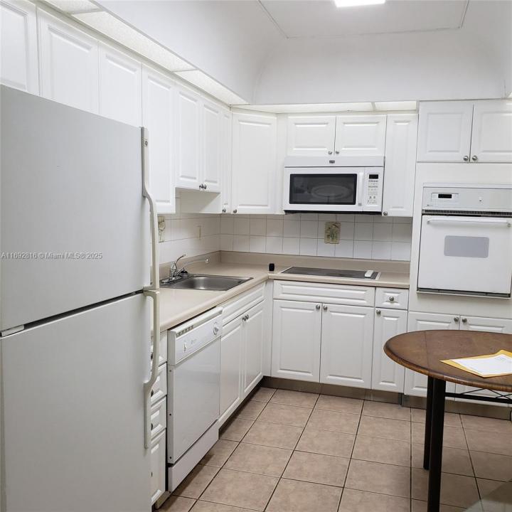 19380 Collins Ave 207, Sunny Isles Beach, Flórida 33160, Estados Unidos