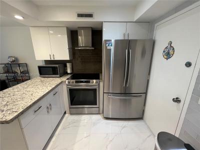 3505 S Ocean Dr 1510, Hollywood, Florida 33019, USA