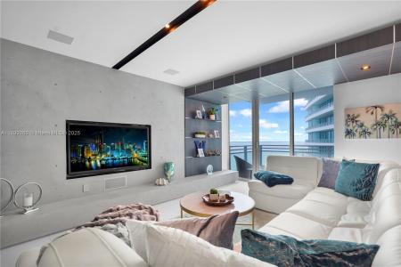 3535 S Ocean Drive 2104, Hollywood, Florida 33019, USA