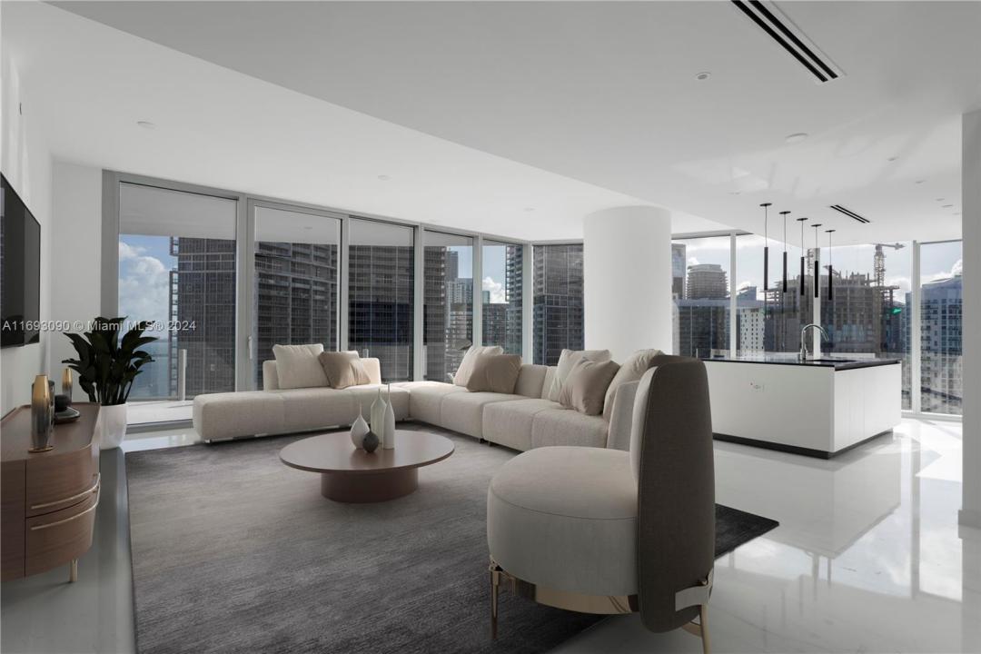 300 BISCAYNE BLVD WAY 3307, Miami, Florida 33131, Estados Unidos