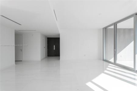 300 BISCAYNE BLVD WAY 3307, Miami, Florida 33131, USA