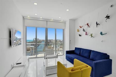2600 E Hallandale Beach Blvd T3303, Hallandale Beach, Florida 33009, USA