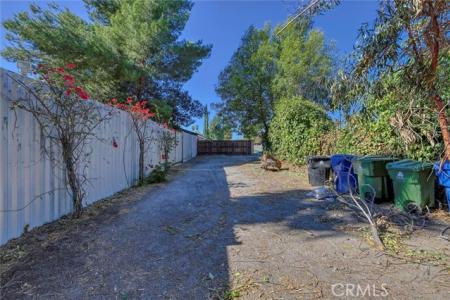 Nordhoff Street, North Hills, カリフォルニア 91343, アメリカ合衆国