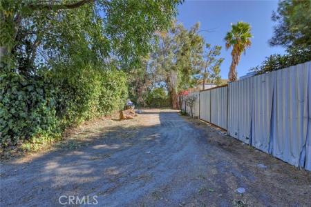 Nordhoff Street, North Hills, カリフォルニア 91343, アメリカ合衆国