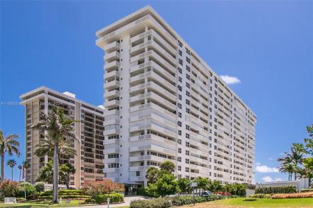 1200 S Ocean Blvd 4D, Boca Raton, Florida 33432, USA