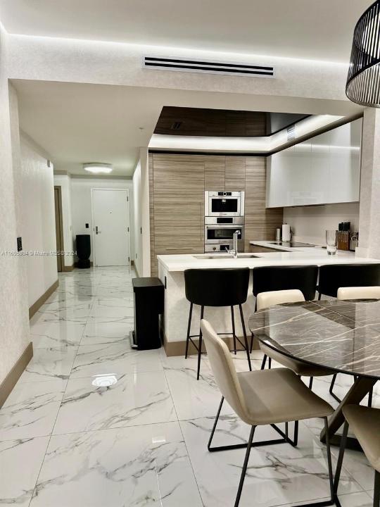 330 Sunny Isles Blvd 5-603, Sunny Isles Beach, Floride 33160, États-Unis