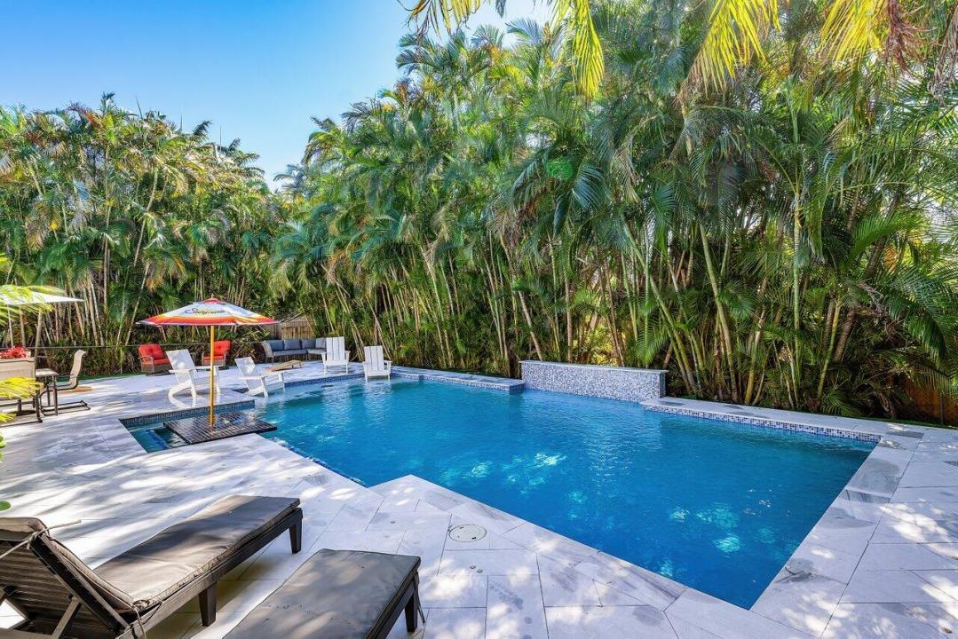 630 NE 15th Place, Boynton Beach, Florida 33435