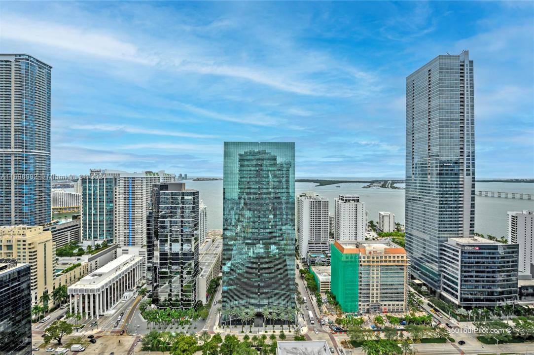 1300 S Miami Ave 3704, Miami, Florida 33130, Stati Uniti