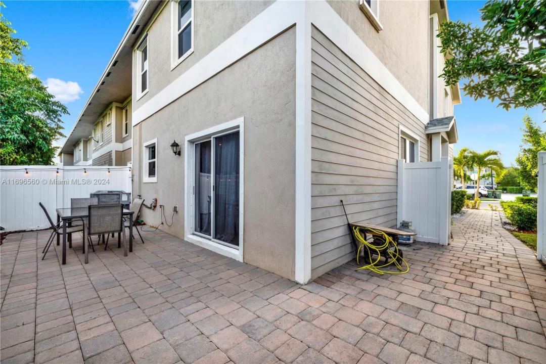 1707 SE 9th Ter, Homestead, Floride 33034, États-Unis