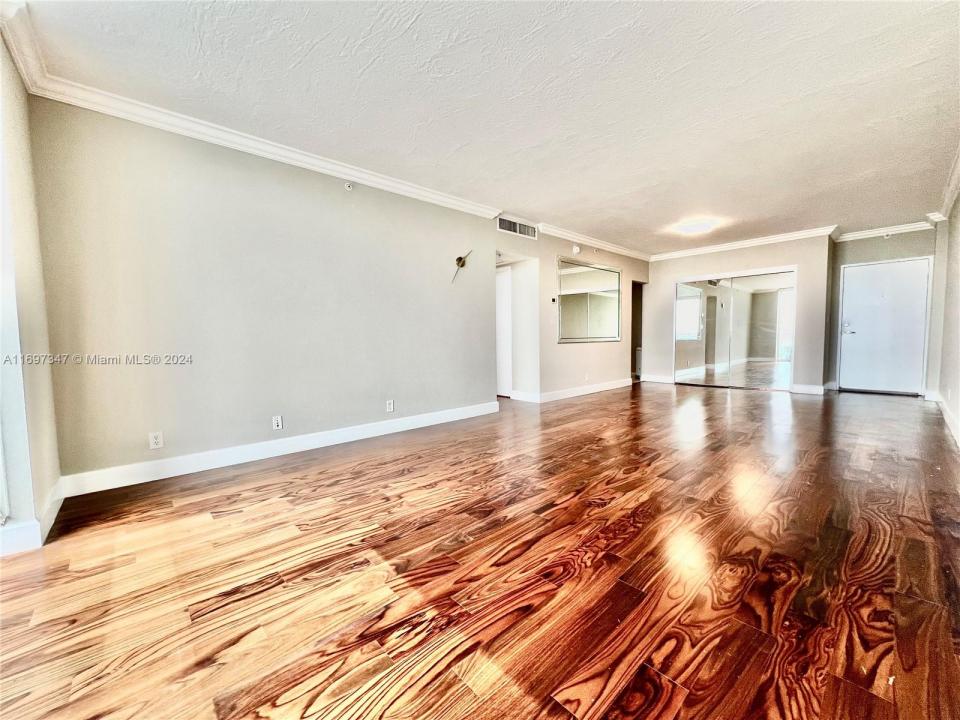 3000 S Ocean Dr 1012, Hollywood, Florida 33019