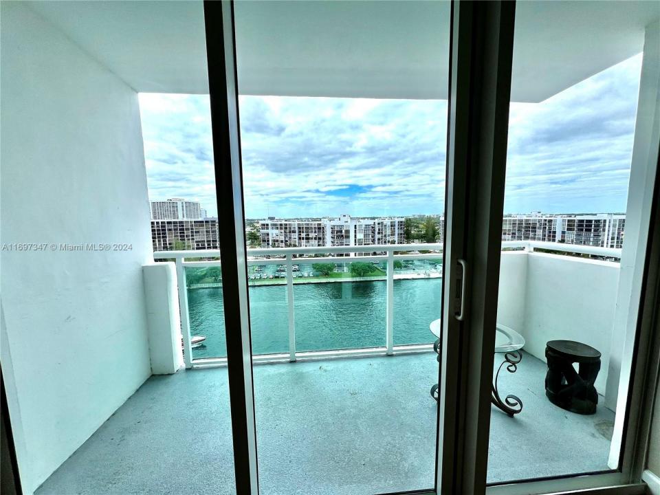 3000 S Ocean Dr 1012, Hollywood, Florida 33019