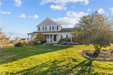 137 Prospect Lane, Portsmouth, RI 02871, USA