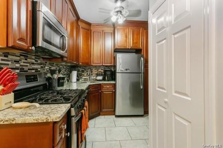 48 Parkway Road, Eastchester, New York 10708