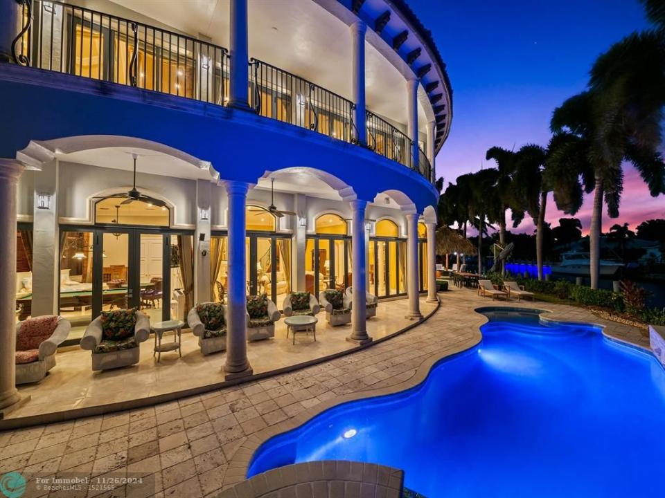 3700 NE 28th Ave, Lighthouse Point, Florida 33064