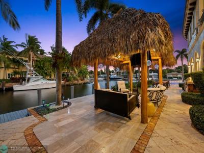 3700 NE 28th Ave, Lighthouse Point, Florida 33064