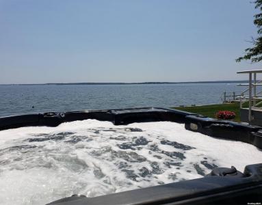 11 Beach Road, Riverhead, New York 11947, HOA KỲ