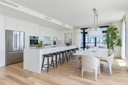 100 Boardwalk, Hempstead, Nowy Jork 11561, USA