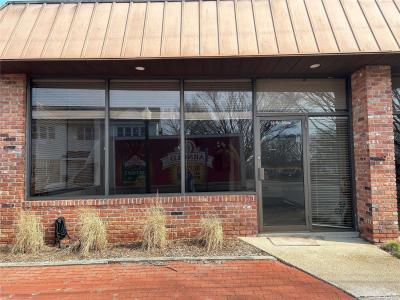 18 West Main Street, Southampton, Nowy Jork 11968, USA