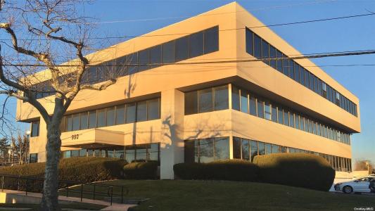 990 Westbury Road, North Hempstead, ニューヨーク 11590, アメリカ合衆国