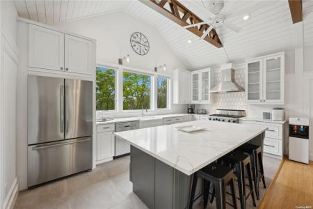 15 Hill Side Lane, East Hampton, نيويورك 11937, الولايات المتحدة
