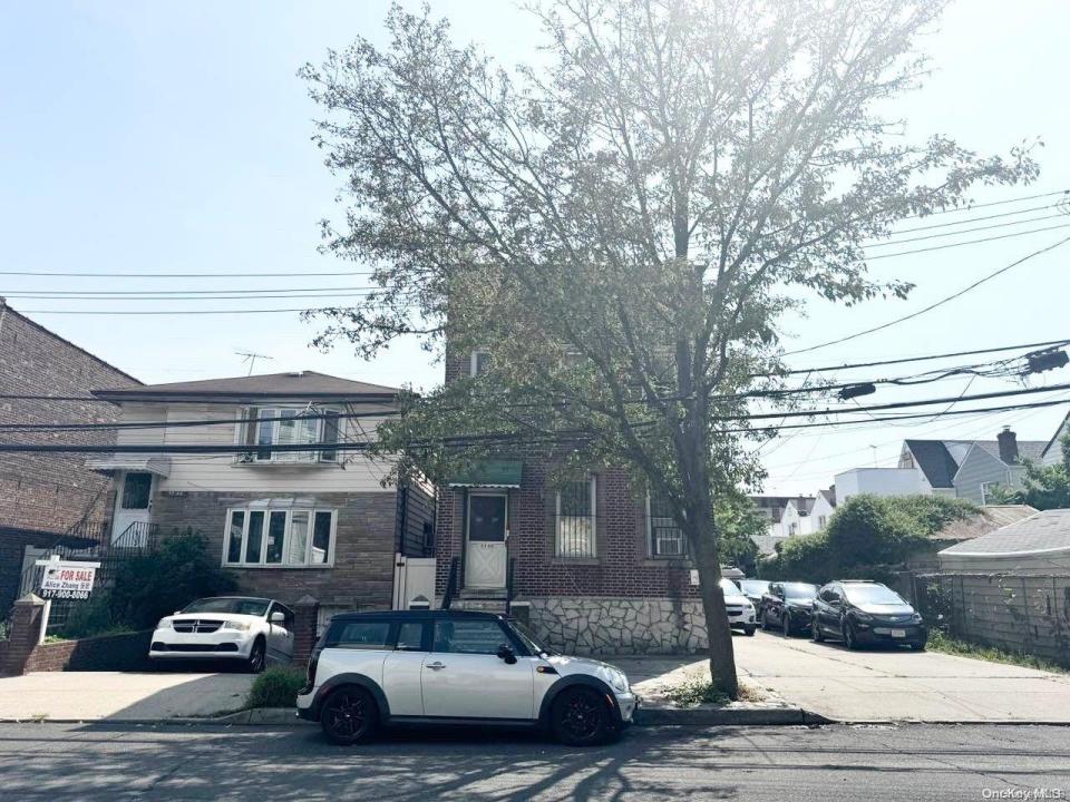 5738&40&44 Seabury Street, New York, New York 11373, USA