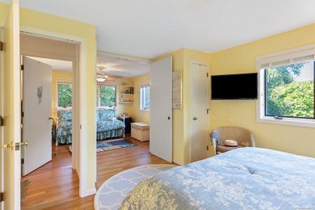 216 Broadway, Islip, New York 11706
