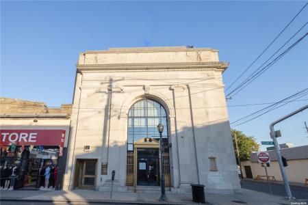 235 Rockaway Avenue, Hempstead, Nowy Jork 11580, USA
