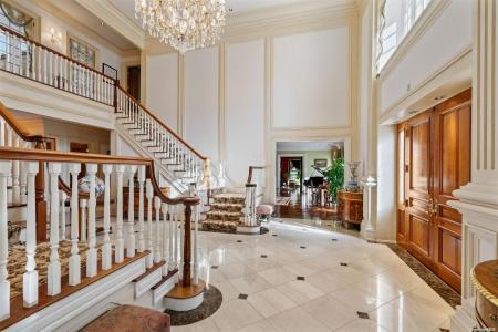 660 Chicken Valley Road, Oyster Bay, نيويورك 11560, الولايات المتحدة
