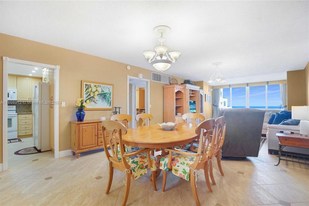 5005 Collins Ave 714, Miami Beach, Florida 33140, Stati Uniti