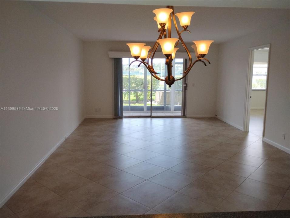901 SW 128th Ter 103A, Pembroke Pines, Флорида 33027, Соединенные Штаты