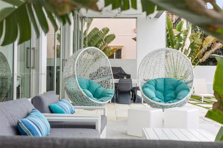 323 Atlantic Ave Na, Sunny Isles Beach, Floride 33160, États-Unis