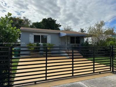 810 NW 43rd St, Miami, Florida 33127, USA