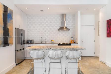 2001 Meridian Ave 510, Miami Beach, Florida 33139, USA