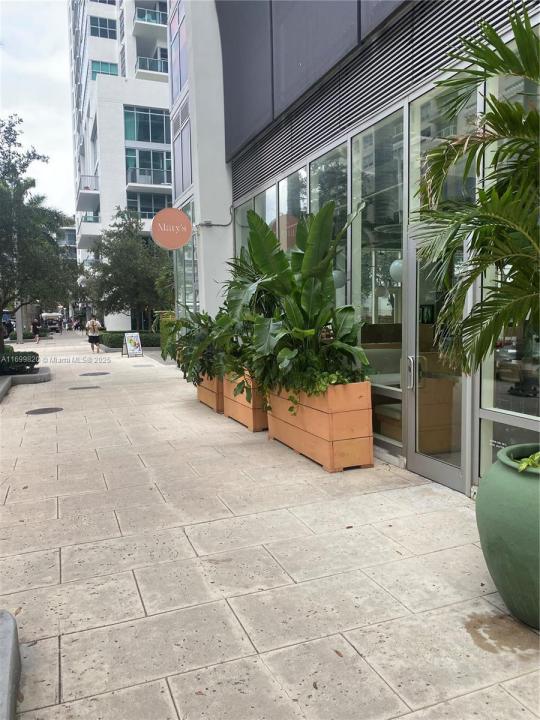 3205 NE 1st Ave, Miami, 플로리다 33137, 미국