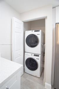 7527 S Oriole Blvd 101, Delray Beach, Florida 33446, USA
