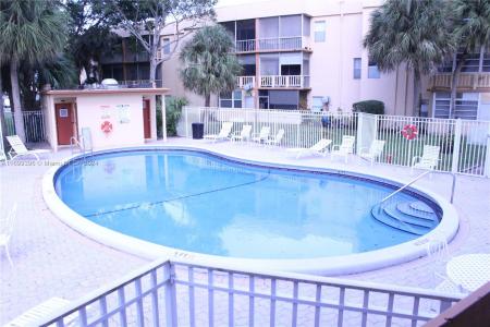 8400 Lagos De Campo Blvd 210, Tamarac, Florida 33321, USA