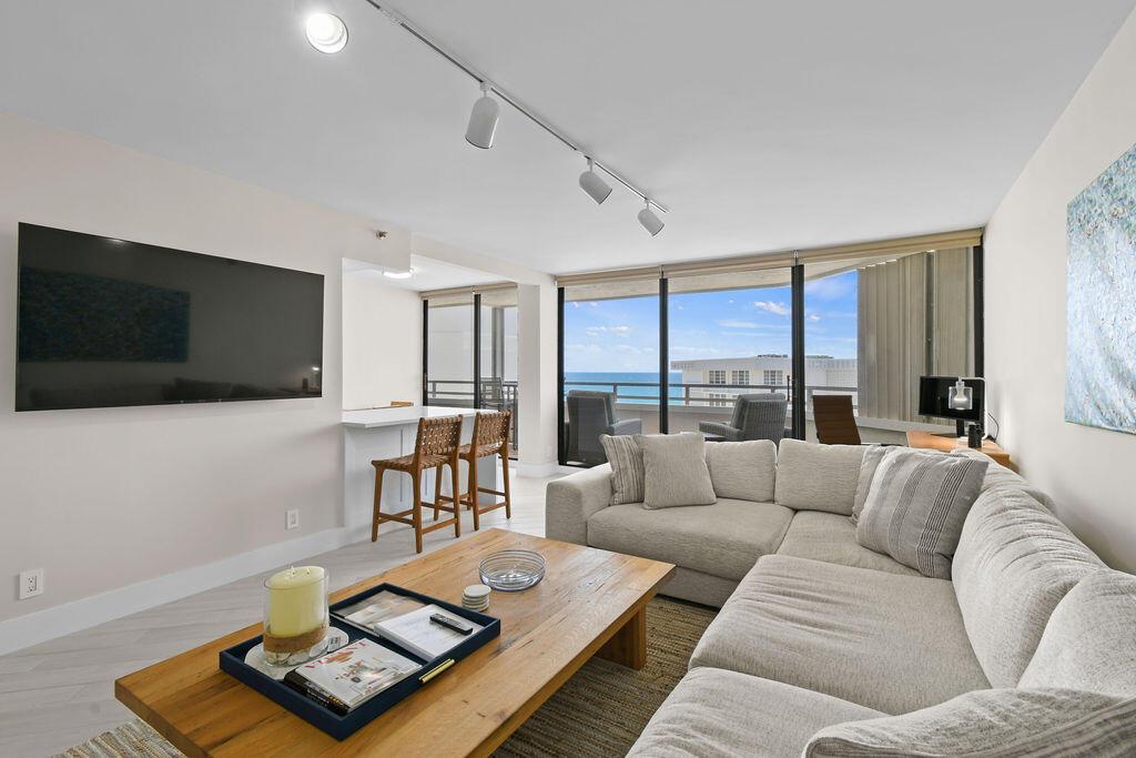 3560 S Ocean Boulevard 907, Palm Beach, Florida 33480