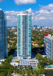 2101 BRICKELL AVENUE 905, Miami, Florida 33129, USA