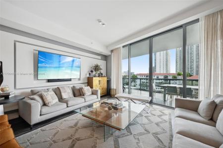 3250 NE 188th St 408, Aventura, Florida 33180, USA