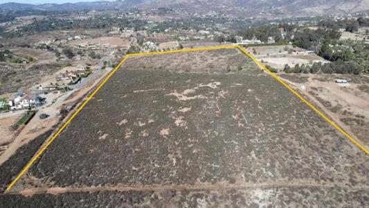 Artesian Road, San Diego, كاليفورنيا 92127, الولايات المتحدة